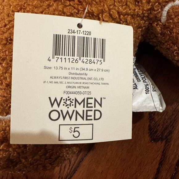 NEW 2 Target Bullseye Gingerbread Man Woman Pillow Christmas Cookie Cottage Core - Picture 9 of 10